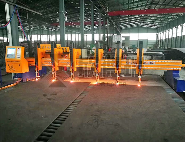 重型龙门数控6火焰切割机切割现场